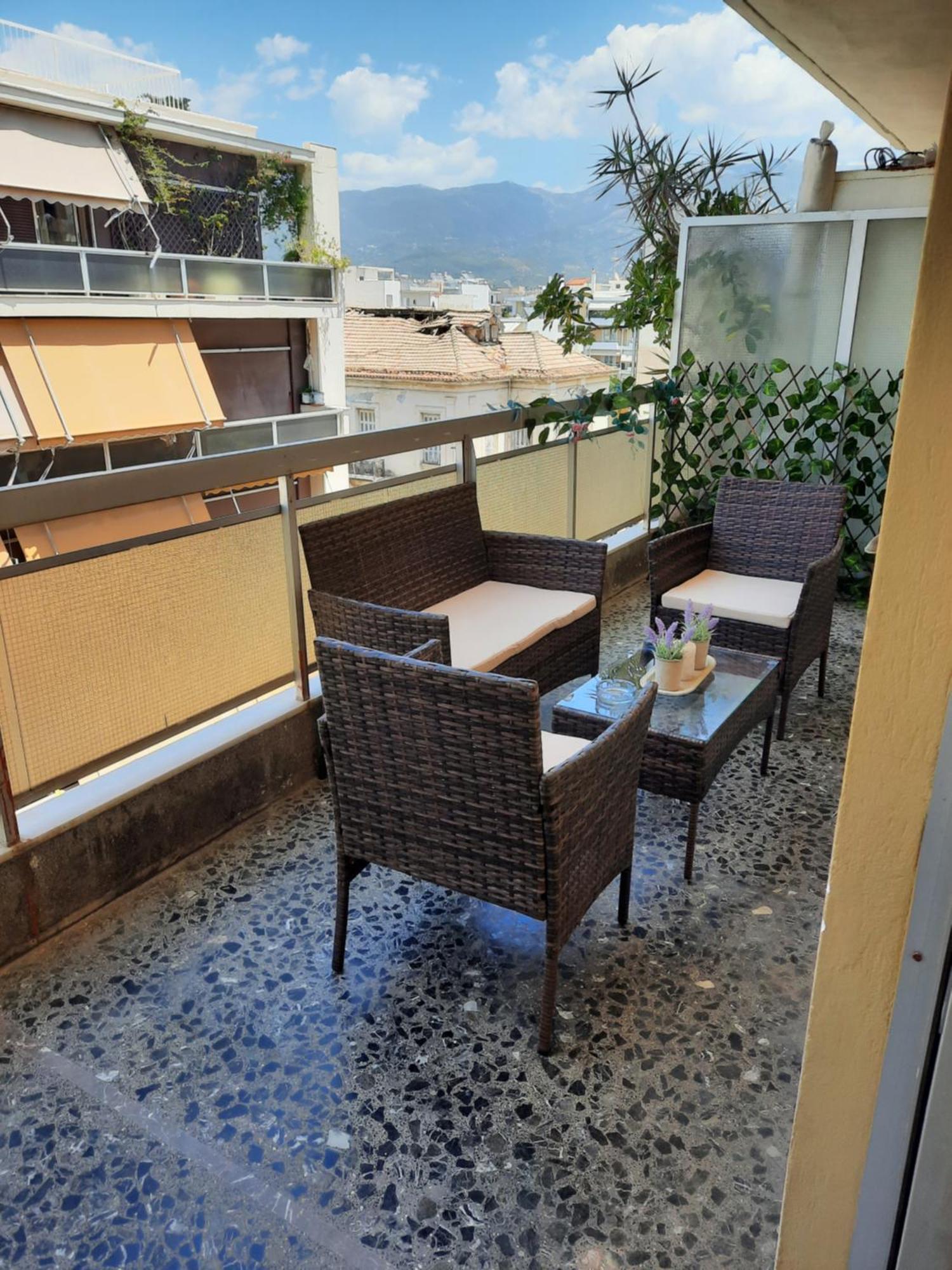 Villys Apartment Kalamata Exterior foto